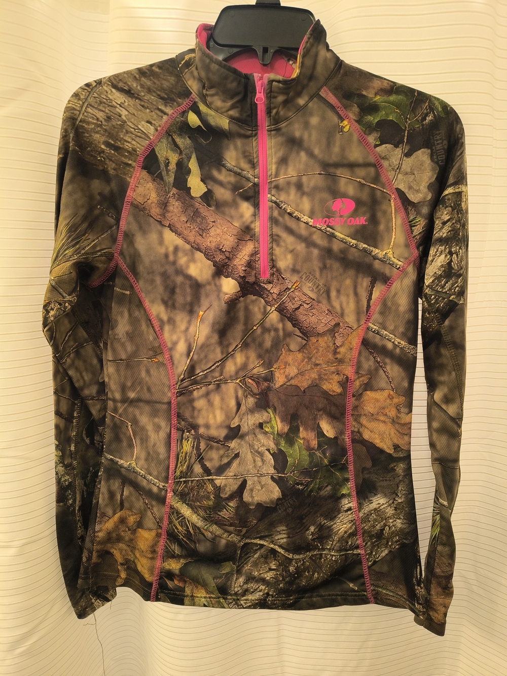 Mossy Oak Women's Camo Quarter-Zip with Pink Accents